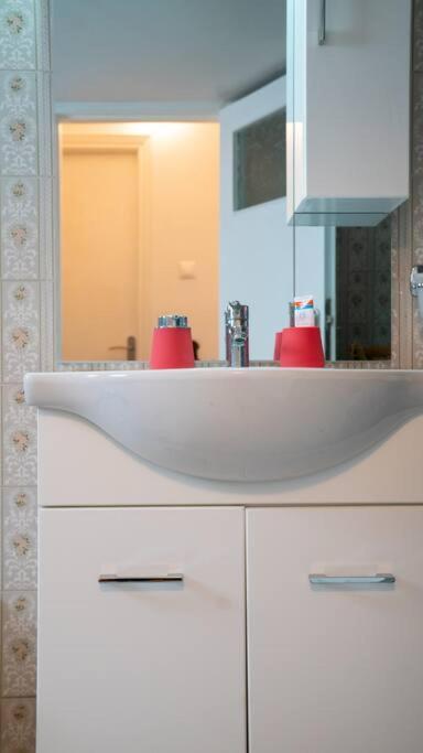Cozy Apartment In Athens Center Εξωτερικό φωτογραφία